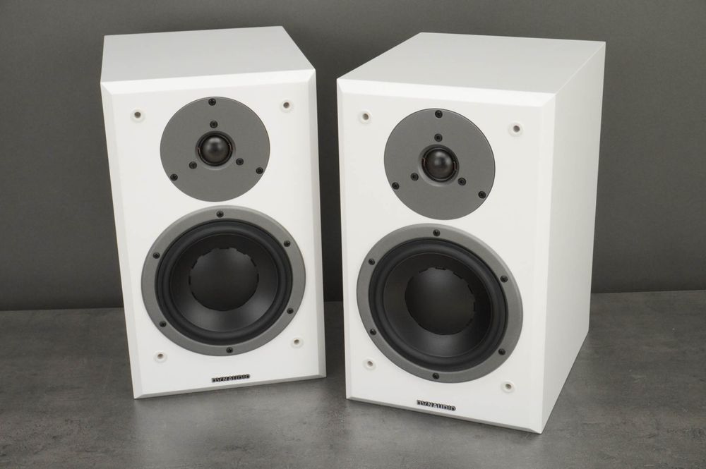 Dynaudio Emit M20
