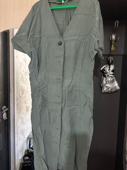 Платье за 5000 тг размеры 46-48