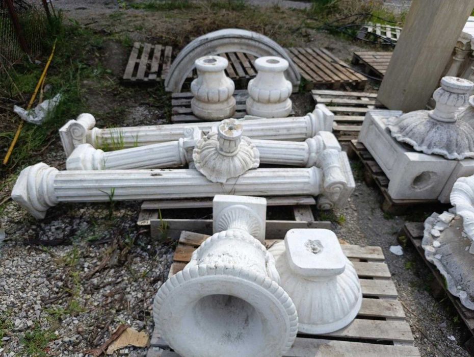 Градински Сет, произход Италия, материал цимент