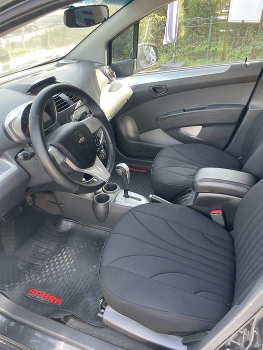 Chevrolet Spark AT