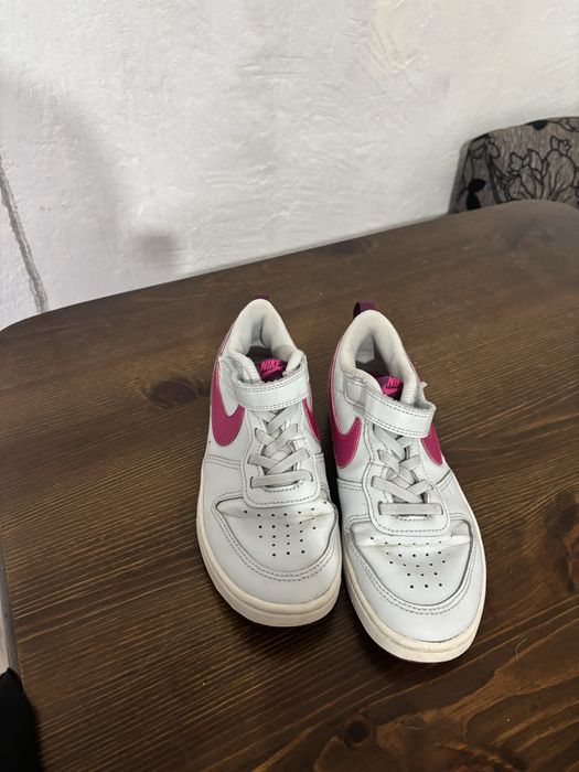 Детски обувки NIKE COURT 2