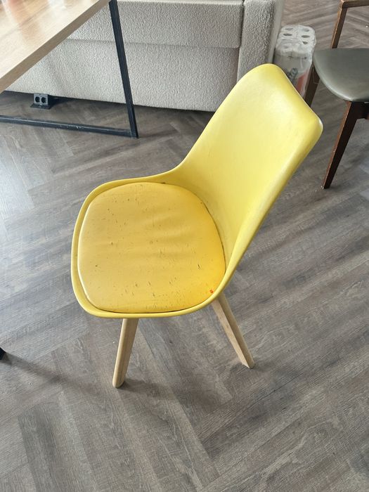 Продам стулья 2шт