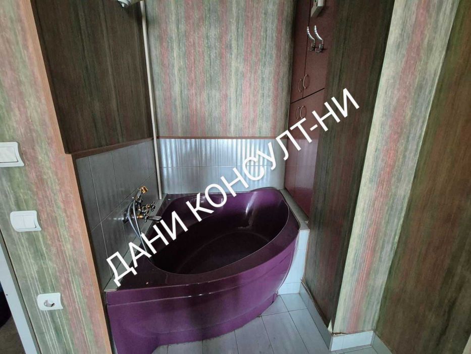 Продава се Тристаен апартамент в Велико Търново, Акация - 109 кв.м за 1560 €/кв.м - Снимка #13