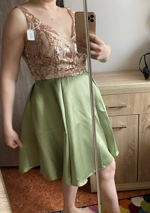 Rochie ocazie noua marime L cu paiete eleganta nunta