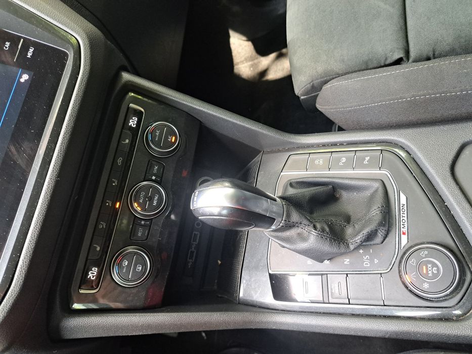 Vw tiguan Rlinne ușor avariat
