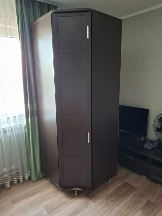 Продам комплект корпусной мебели.