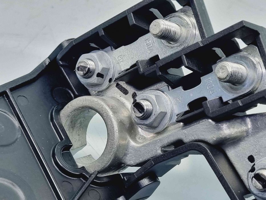 Borna baterie (+) cu capsa Audi A6 (4GC, C7) Facelift S-line [Fabr 20