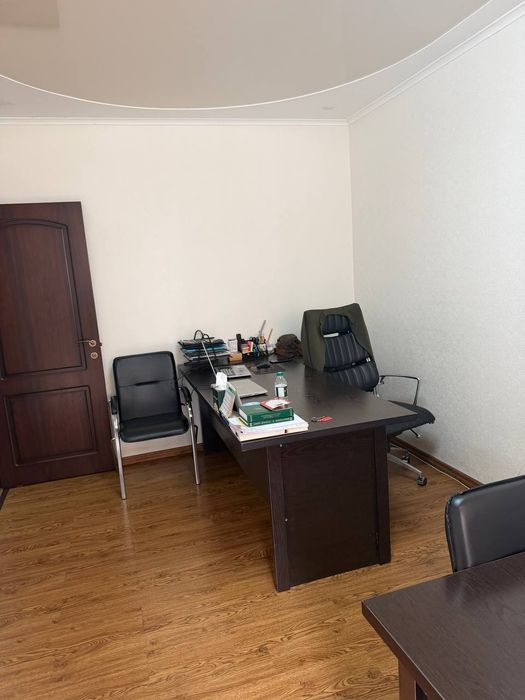 Сдаётся аренда под офис либа под бизнес Мирза улугбек рн ц2