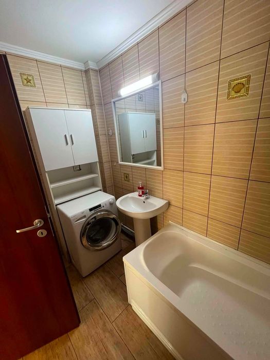 De închiriat apartament 2 camere, Baba Novac