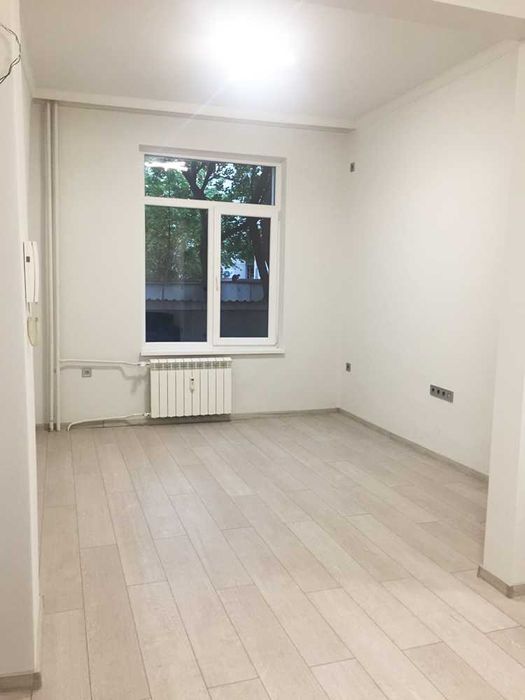 Дава се под наем Офис в София, Център - 51 кв.м за 600 € - Снимка #1