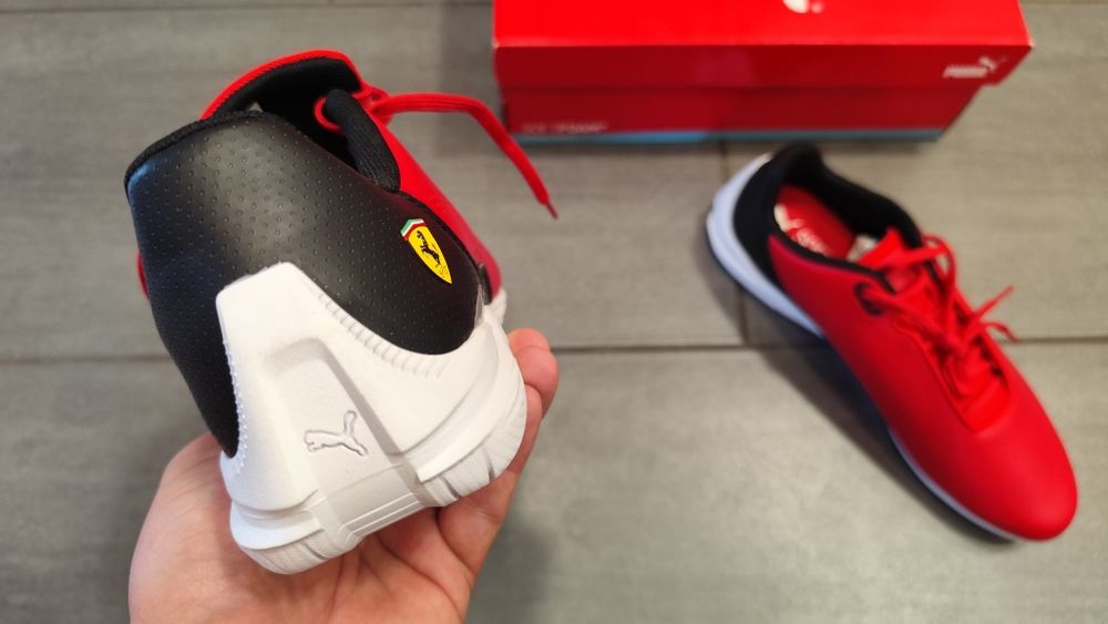 PUMA / Ferrari  / Маратонки / Кецове