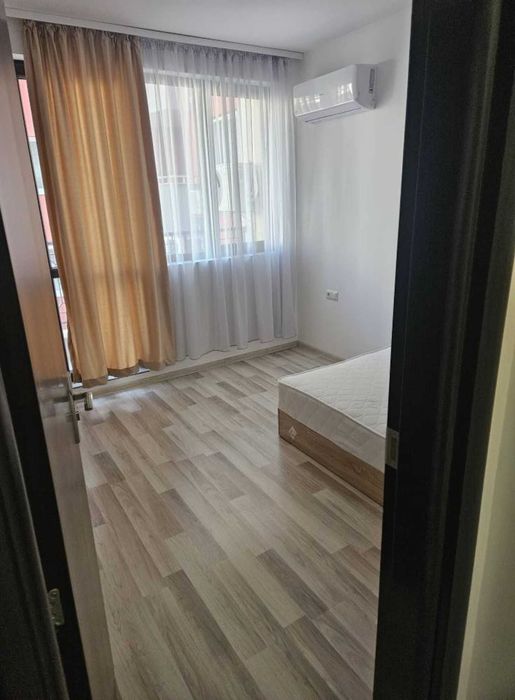 Дава се под наем Тристаен апартамент в Пловдив, Център - 87 кв.м за 398.82 € - Снимка #4
