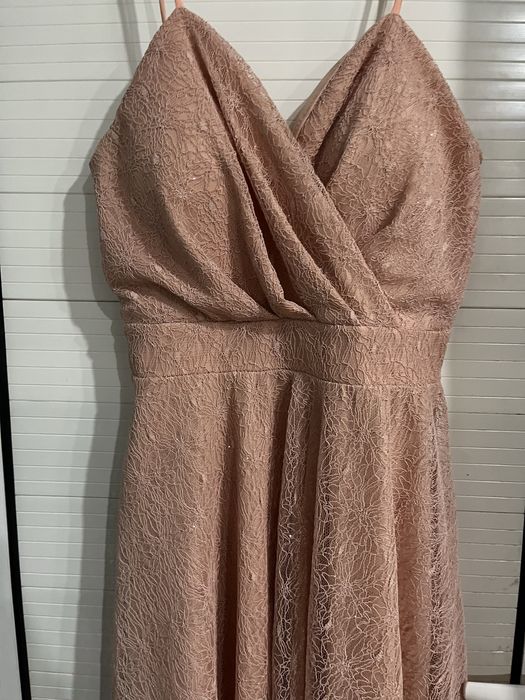 Рокля   официална