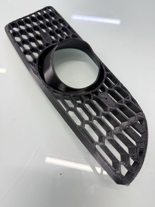 Grila proiectorceata BMW e90 nfl/ fl