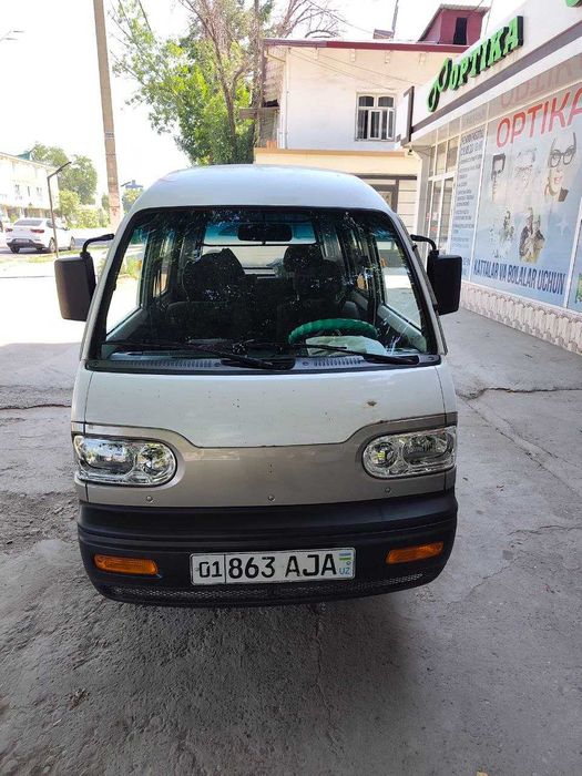 Damas Combi сотилади