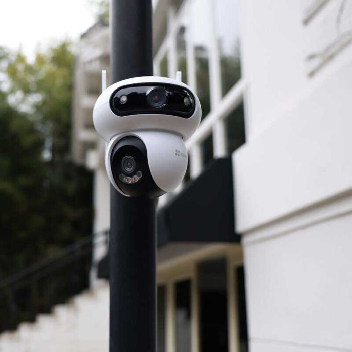 Камера Ezviz Wi-Fi CS‑H90 Dual (4MP+4MP)