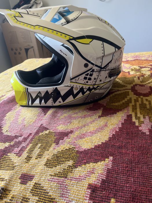 Casca noua nouta enduro