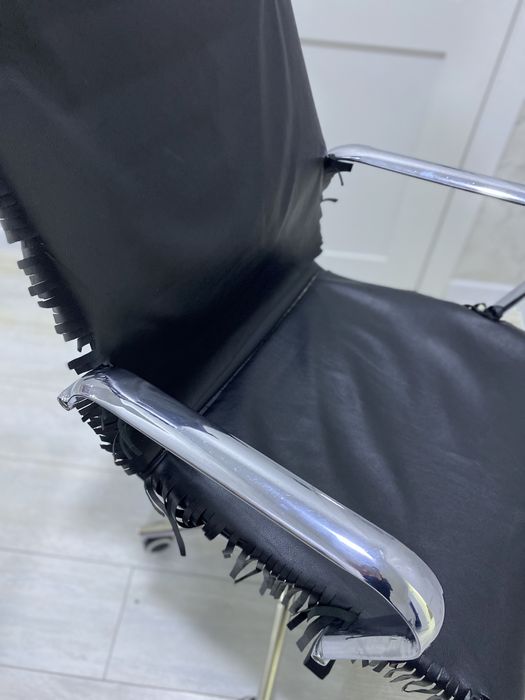 Продам офисное кресло