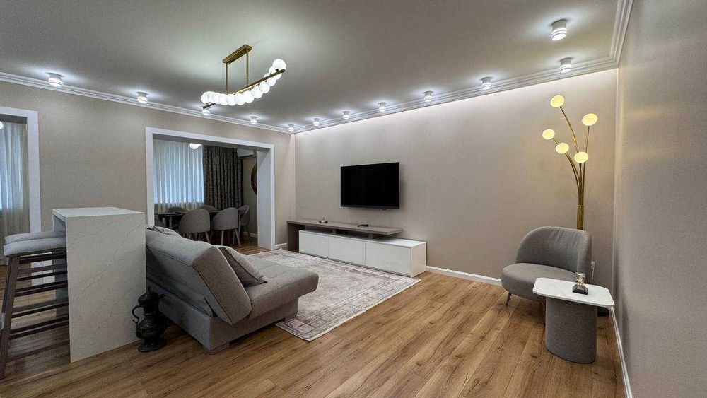 Сдается по Ул Алишер Новои  3х комнатная квартира