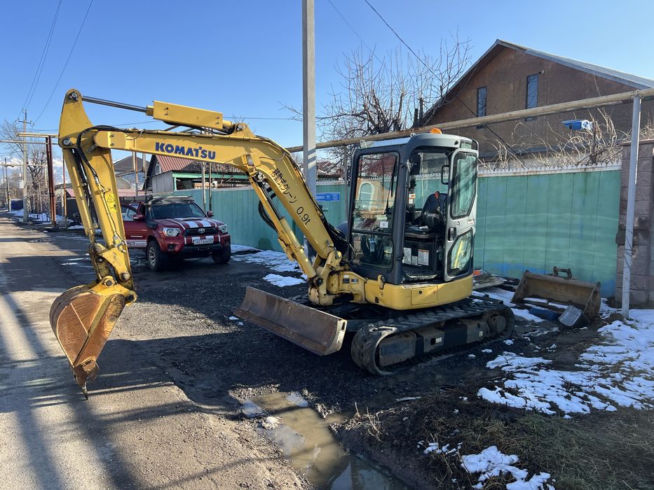 Мини эксковатор 4 тоник