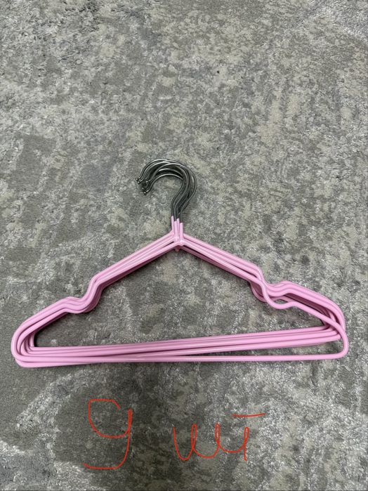 Детские вешалки нескользящие