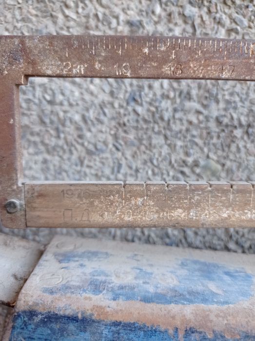 Весы напольные  и разные