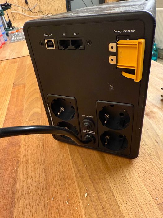 UPS APC BX1200MI-GR, 1200VA, 650W