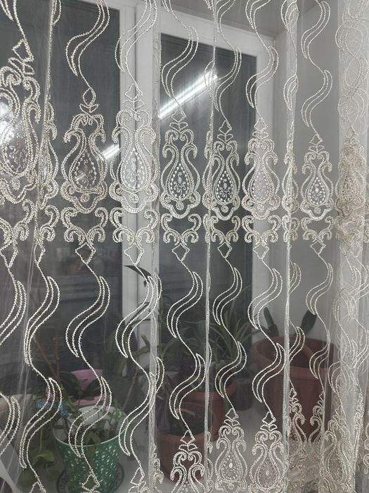 Продам тюли цвет Айвори. В отличном состояний.