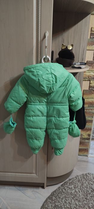 Продам весенний комбенизон