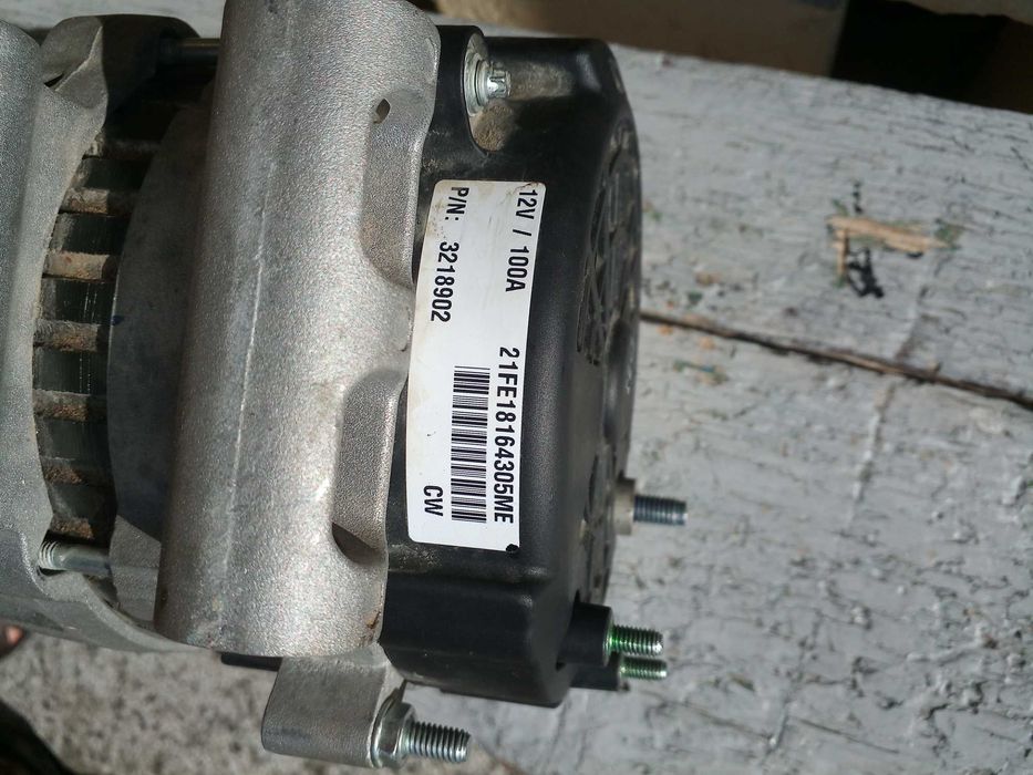 Алтернатор(генератор) 100А