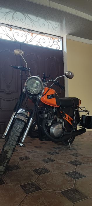 Срочно продам мотоцикл иж планета