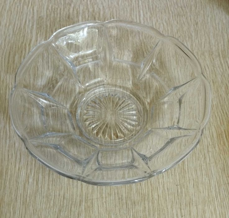 Хрустальные и стеклянные салатники