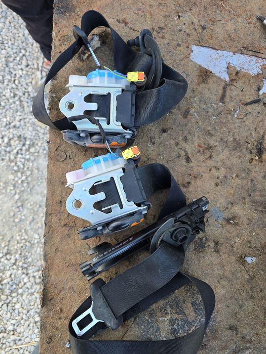 Предпазни колани за Мерцедес / Mercedes  w176,w177