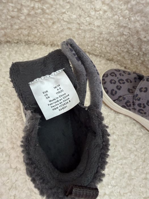 Два чифта / бебешки ботушки H&M