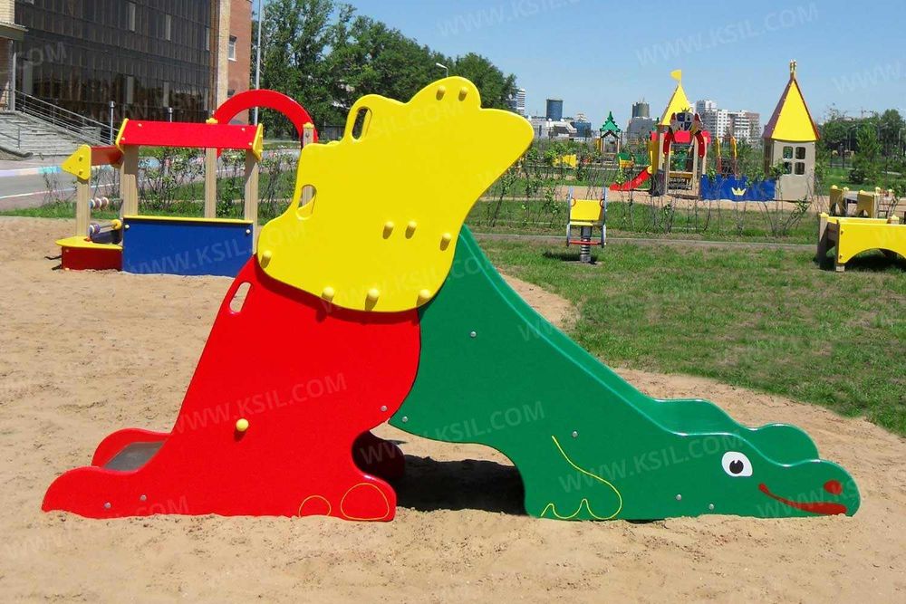 Детские площадки КСИЛ качели горки воркаут карусели Болалар майдончаси