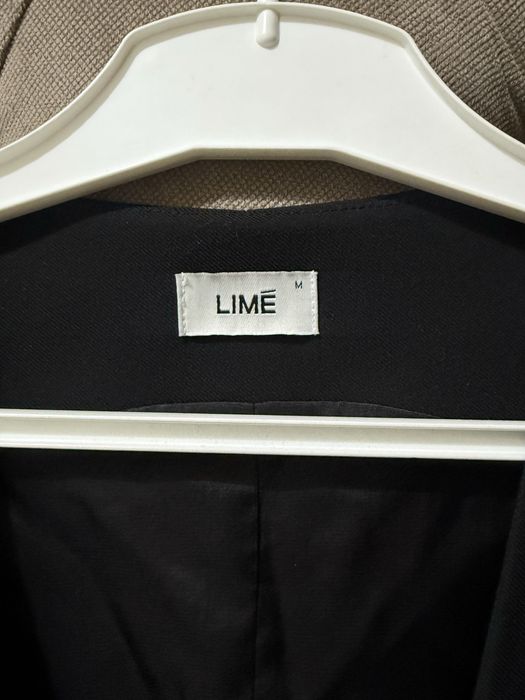 Костюмный пиджак