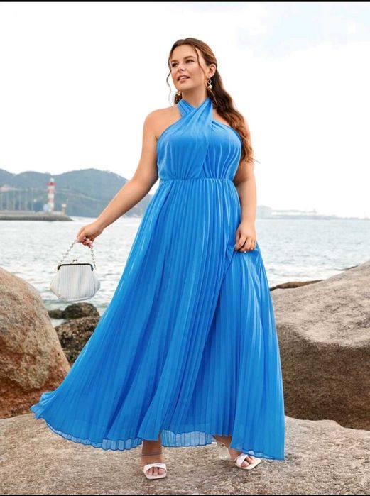 Синя лятна рокля