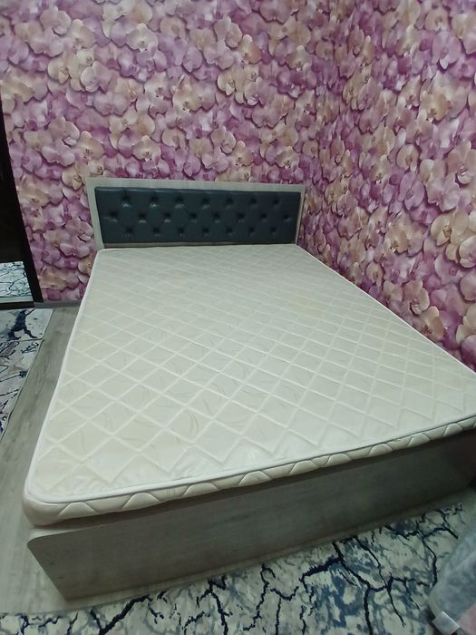 Продаётся спальный диван