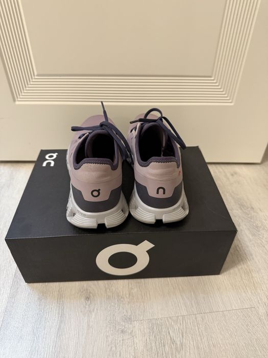 On Running кроссовки, оригинал 40 размер