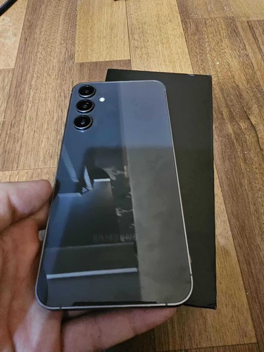 Samsung Galaxy s23 FE