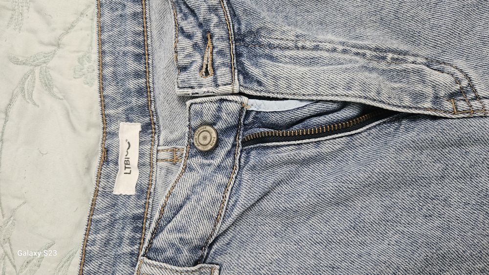 Джинсы,брюки женские