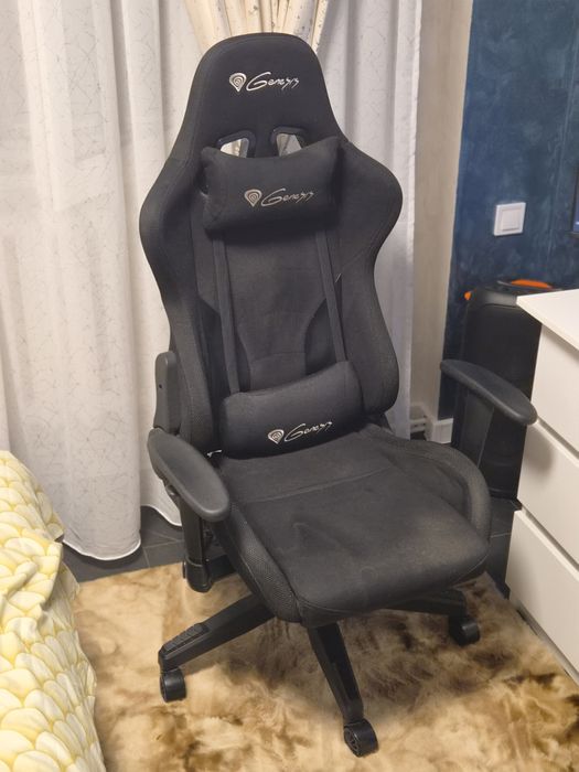 Scaun Gaming GENESIS Trit 600 / Lumini RGB / Negru / Preț fix !