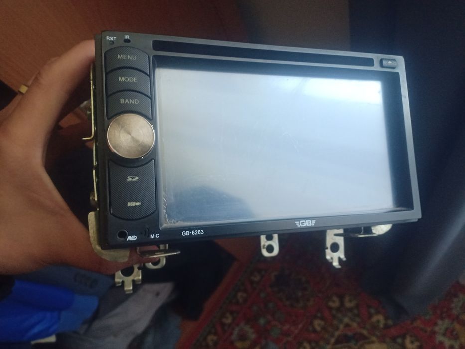 Продам автомагнитолу