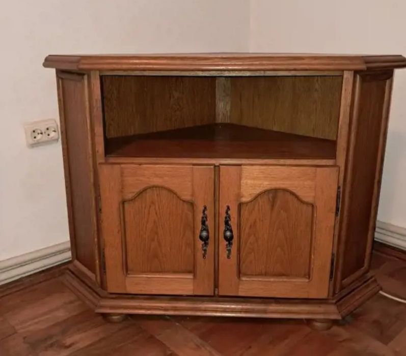 Canapea cu fotolii si mobilier vintage