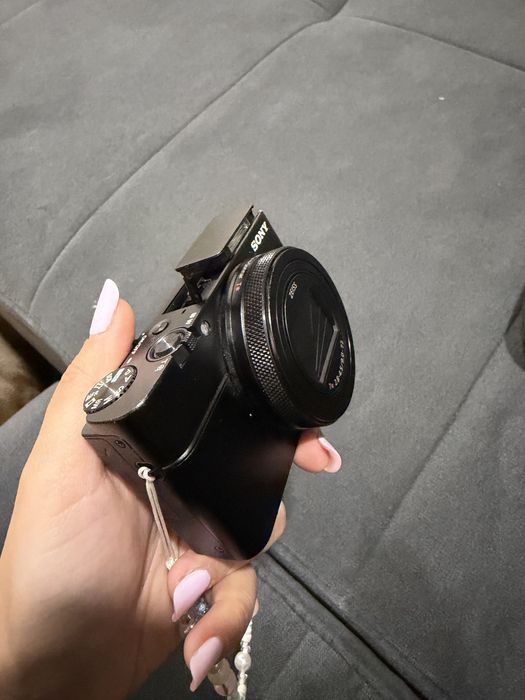 Sony RX100 Mark VII Aparat Foto Compact 20.2 MP UHD 4K HDR Negru