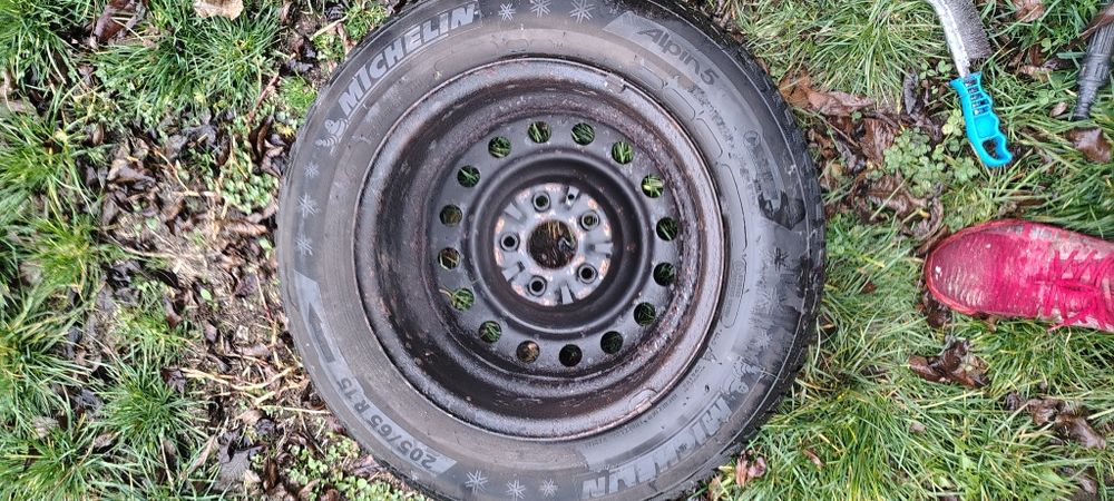 Roti Toyota cu anvelope 205 65 15