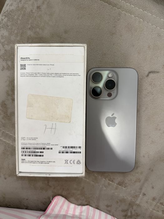 Айфон 15 про в идеальном качестве