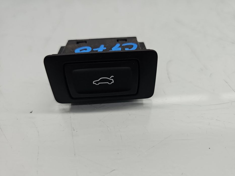 Buton deschidere portbagaj AUDI A6 (4G2, C7) [Fabr 2012-2017] 4G095983