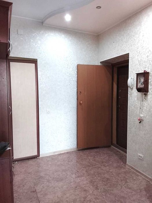 Продам трешку Аль-Фараби))) 75кв.м.