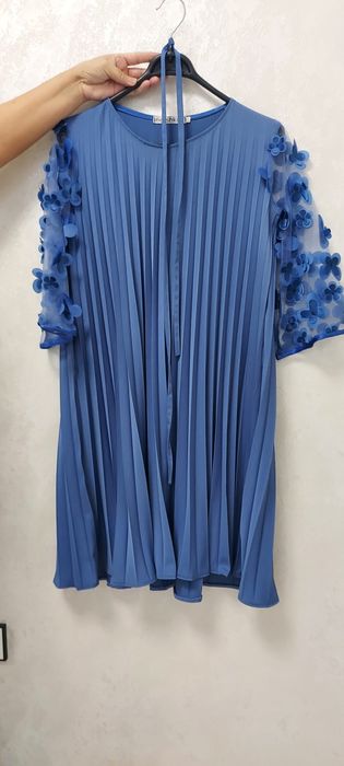 Продам платья 5.000